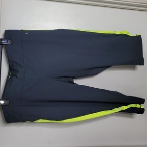 Danskin now fitted active pants